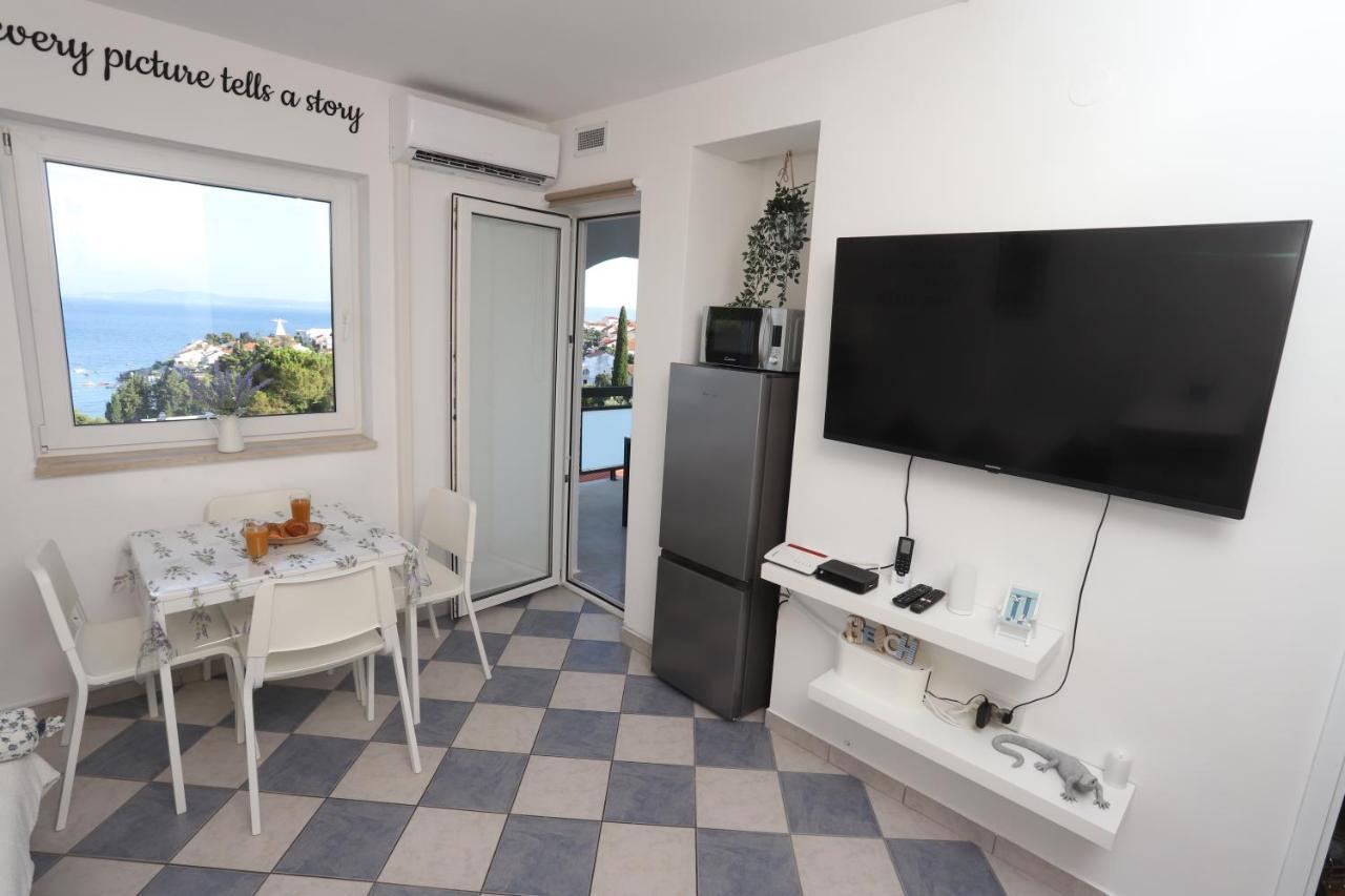 Apartment Relaxing Sea View, Okrug Gornji Exteriör bild
